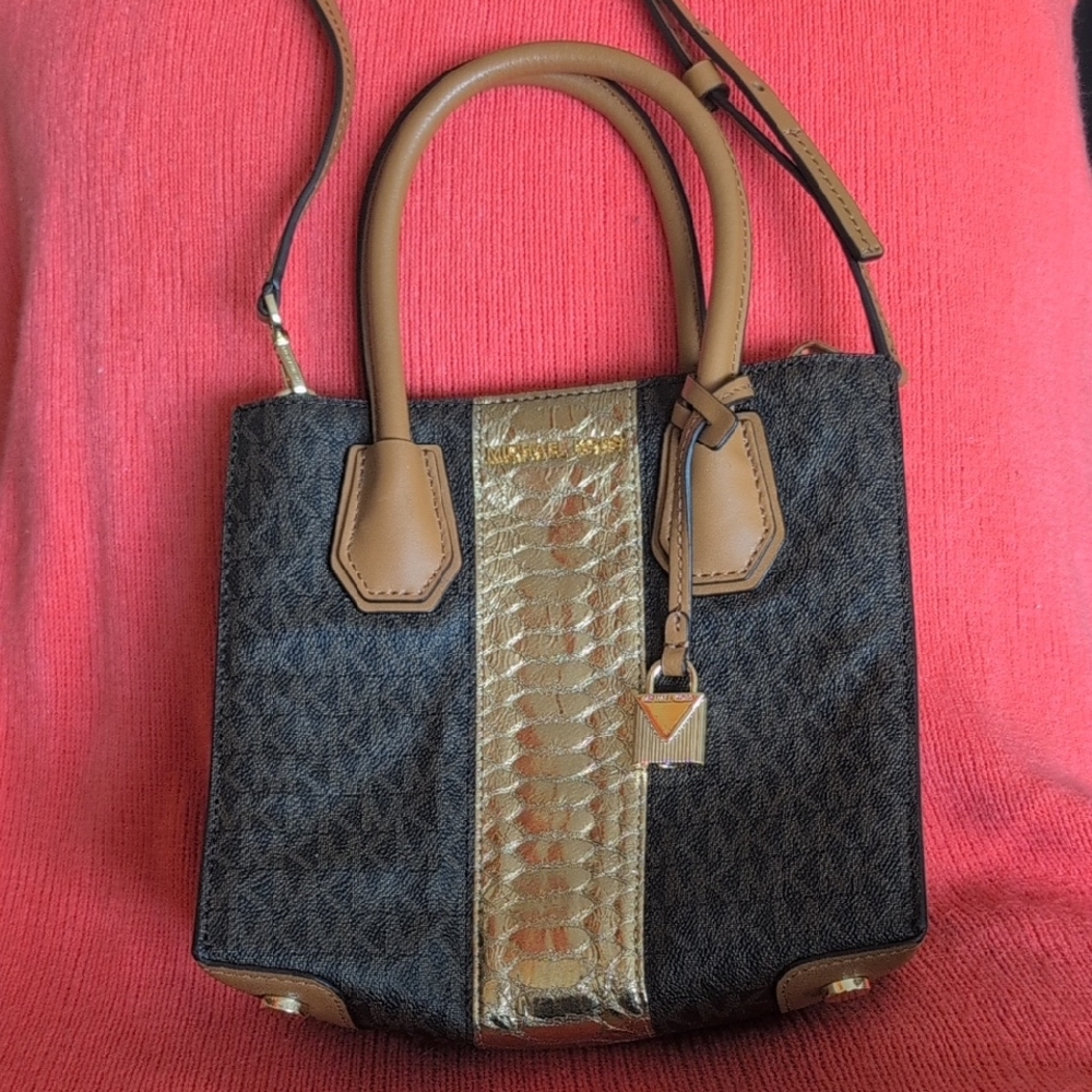 Michael Kors Black/Brown and Gold Handbag